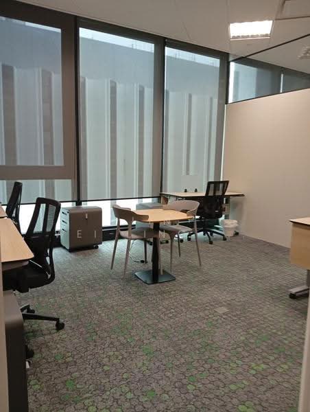 Hub Synergy Point, 70 Anson Road, Chinatown / Tanjong Pagar, 160 sqft, Office For Rent, by Lin Wei-ling Melody, 500256035 - 4 Pax Room - CommercialGuru.com.sg