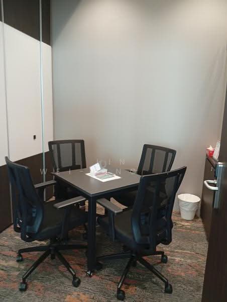 Hub Synergy Point, 70 Anson Road, Chinatown / Tanjong Pagar, 160 sqft, Office For Rent, by Lin Wei-ling Melody, 500256035 - Small meeting room - CommercialGuru.com.sg