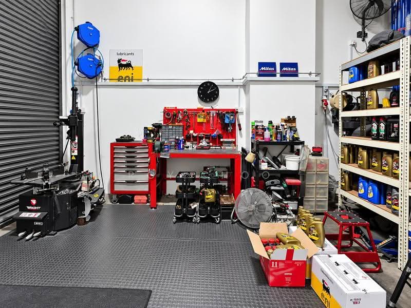 Loyang Enterprise Building, 56 Loyang Way, Changi Airport / Changi Village, 6,265 sqft, Factory / Workshop (B2) For Rent, by Roy Choo, 500256041 - Interior - CommercialGuru.com.sg