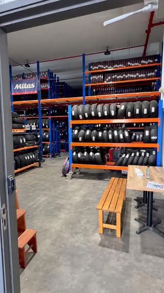 Loyang Enterprise Building, 56 Loyang Way, Changi Airport / Changi Village, 6,265 sqft, Factory / Workshop (B2) For Rent, by Roy Choo, 500256041 - Interior - CommercialGuru.com.sg