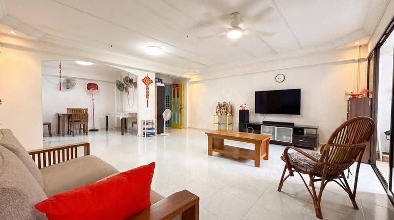 547 Woodlands Drive 16, 547 Woodlands Drive 16, Admiralty / Woodlands, 3 Bedrooms, 1,302 sqft, HDB Flat For Sale, by Cheryl Soh, 500256049 - Living Room - PropertyGuru.com.sg
