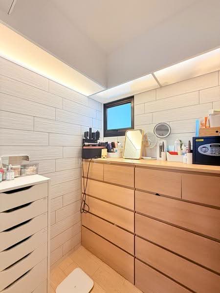 63 Greentops @ Sims Place, 63 Sims Place, Eunos / Geylang / Paya Lebar, 2 Bedrooms, 732 sqft, HDB Flat For Sale, by James Yeo, 500256055 - Interior - PropertyGuru.com.sg