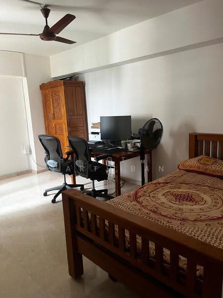 9 Bedok South Avenue 2, 9 Bedok South Avenue 2, Bedok / Upper East Coast, 3 Bedrooms, 1,432 sqft, HDB Flat For Sale, by R Parthiban, 500256057 - Bedroom - PropertyGuru.com.sg