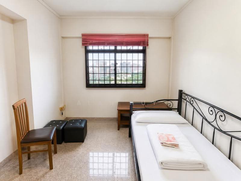 62 Lorong 4 Toa Payoh, 62 Lorong 4 Toa Payoh, Balestier / Toa Payoh, Room Rental, 200 sqft, HDB Flat For Rent, by Alan Huy, 500256065 - Bedroom - PropertyGuru.com.sg
