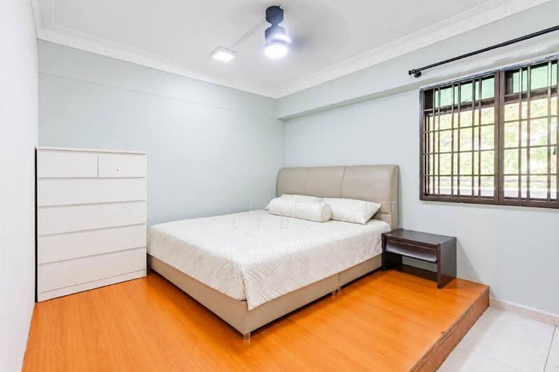 679C Jurong West Central 1, 679C Jurong West Central 1, Boon Lay / Jurong / Tuas, 3 Bedrooms, 1,012 sqft, HDB Flat For Sale, by Reine Chan, 500256069 - Bedroom - PropertyGuru.com.sg
