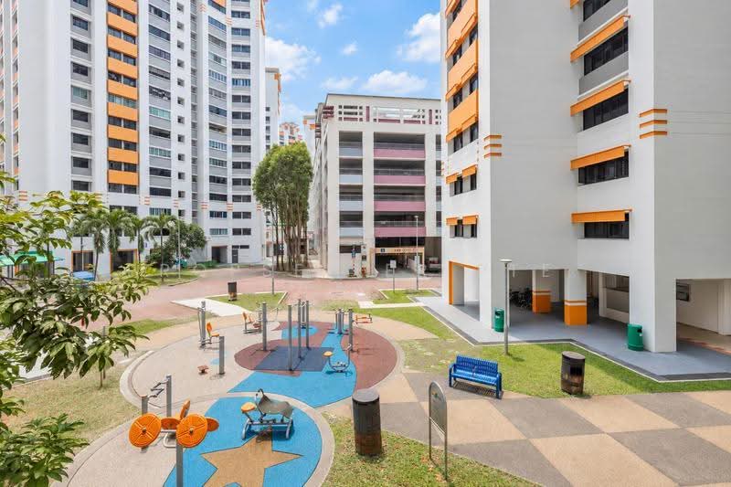 679C Jurong West Central 1, 679C Jurong West Central 1, Boon Lay / Jurong / Tuas, 3 Bedrooms, 1,012 sqft, HDB Flat For Sale, by Reine Chan, 500256069 - Exterior - PropertyGuru.com.sg