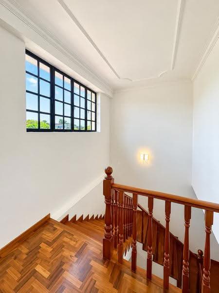 Garlick Ville, 7, Tanglin / Holland / Bukit Timah, 5 Bedrooms, 2,700 sqft, Terraced House For Rent, by Geralyn Ng, 500256070 - Interior - PropertyGuru.com.sg