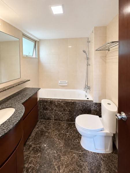 The Gardens at Bishan, 1 Sin Min Walk, Ang Mo Kio / Bishan / Thomson, 2 Bedrooms, 883 sqft, Condominium For Rent, by Geralyn Ng, 500256072 - Bathroom - PropertyGuru.com.sg