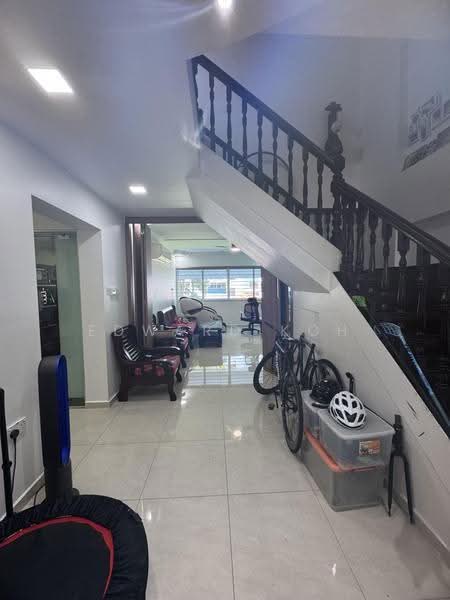 326 Yishun Ring Road, 326 Yishun Ring Road, Sembawang / Yishun, 5 Bedrooms, 1,572 sqft, HDB Flat For Sale, by Edward Koh, 500256080 - Living Room - PropertyGuru.com.sg