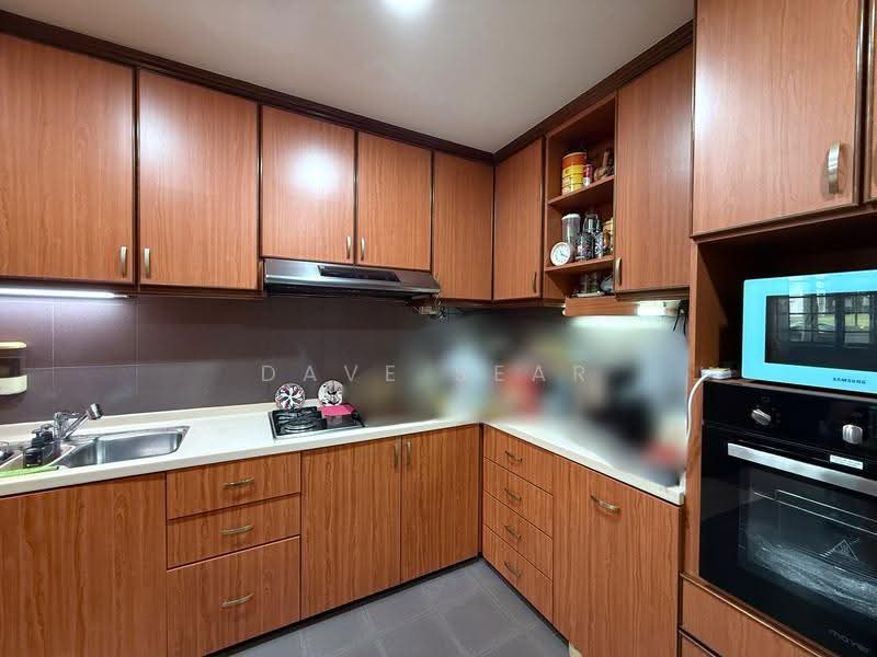 326 Bukit Batok Street 33, 326 Bukit Batok Street 33, Dairy Farm / Bukit Panjang / Choa Chu Kang, 3 Bedrooms, 1,646 sqft, HDB Flat For Sale, by Dave Sear, 500256094 - Kitchen - PropertyGuru.com.sg
