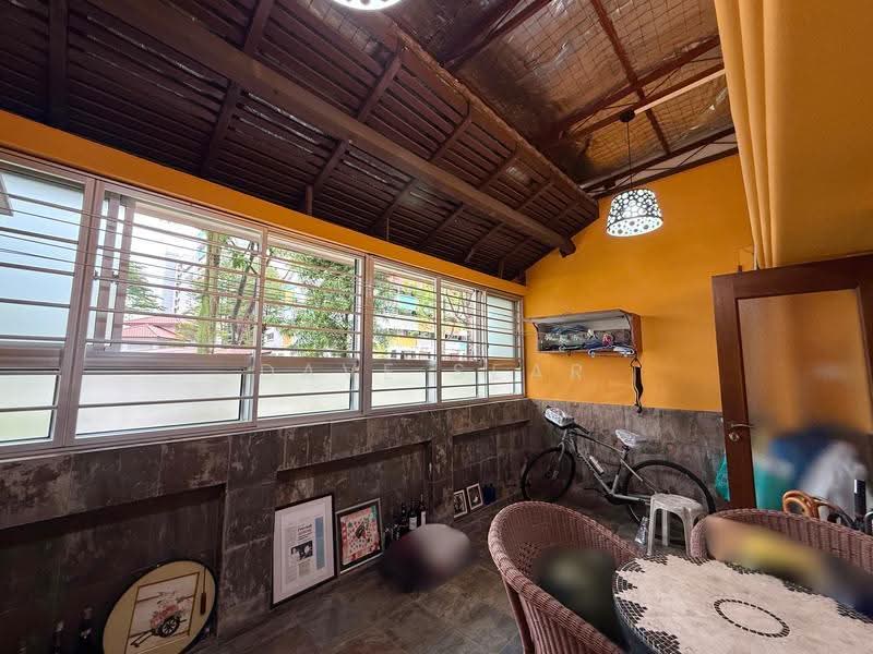 326 Bukit Batok Street 33, 326 Bukit Batok Street 33, Dairy Farm / Bukit Panjang / Choa Chu Kang, 3 Bedrooms, 1,646 sqft, HDB Flat For Sale, by Dave Sear, 500256094 - Balcony - PropertyGuru.com.sg