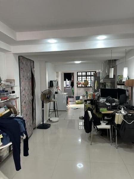 130 Bukit Merah View, 130 Bukit Merah View, Alexandra / Commonwealth, 2 Bedrooms, 818 sqft, HDB Flat For Sale, by Shannon Lam, 500256109 - Living Room - PropertyGuru.com.sg