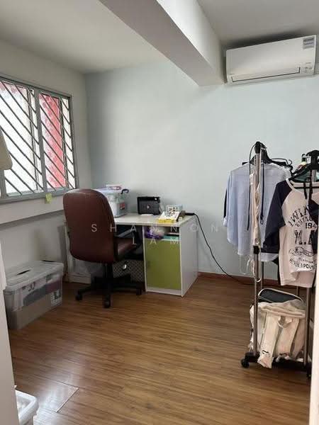 130 Bukit Merah View, 130 Bukit Merah View, Alexandra / Commonwealth, 2 Bedrooms, 818 sqft, HDB Flat For Sale, by Shannon Lam, 500256109 - Study - PropertyGuru.com.sg