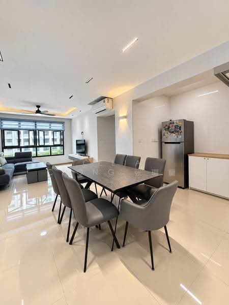 420C Northshore Drive, 420C Northshore Drive, Hougang / Punggol / Sengkang, 3 Bedrooms, 1,238 sqft, HDB Flat For Rent, by Celia Chong 张瑂籣, 500256110 - Living Room - PropertyGuru.com.sg