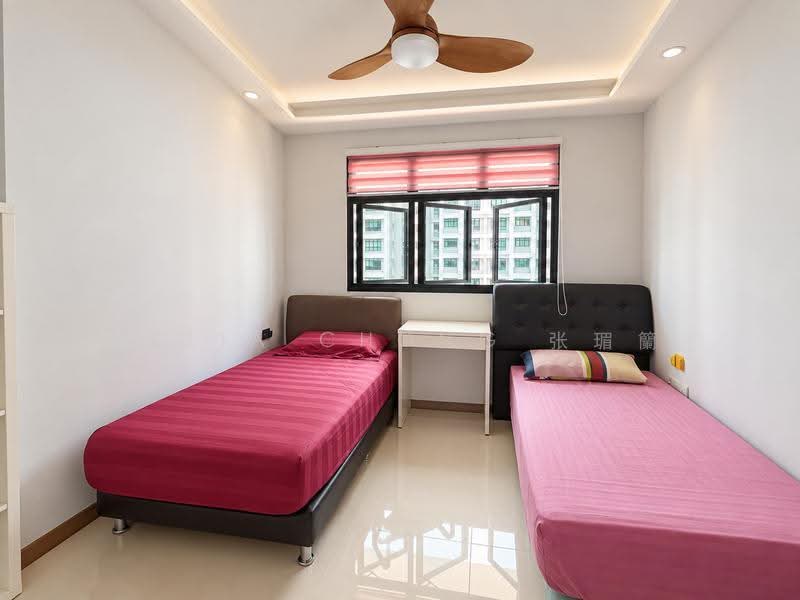 420C Northshore Drive, 420C Northshore Drive, Hougang / Punggol / Sengkang, 3 Bedrooms, 1,238 sqft, HDB Flat For Rent, by Celia Chong 张瑂籣, 500256110 - Bedroom - PropertyGuru.com.sg