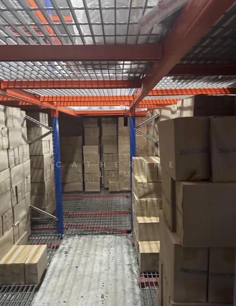 Unity Centre, 51 Bukit Batok Crescent, Dairy Farm / Bukit Panjang / Choa Chu Kang, 3,680 sqft, Light Industrial (B1) For Sale, by Catherine Lim, 500256113 - CommercialGuru.com.sg