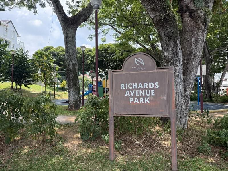 Freehold Kovan Beautifully Rebuilt 4 Storeys with Lift, Kovan Road, Highland Road, Flower Road, Richard Ave, Hougang / Punggol / Sengkang, 7 Bedrooms, 7,000 sqft, Corner Terrace For Sale, by Jeslyn Lim 林瑞香, 500256115 - Exterior - PropertyGuru.com.sg
