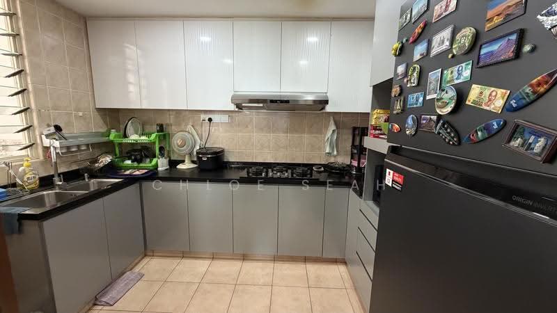 Rivervale Crest, 5 Rivervale Crescent, Hougang / Punggol / Sengkang, 3 Bedrooms, 1,152 sqft, Condominium For Sale, by Chloe Seah, 500256118 - Kitchen - PropertyGuru.com.sg