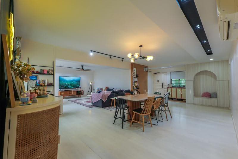 103 Rivervale Walk, 103 Rivervale Walk, Hougang / Punggol / Sengkang, 3 Bedrooms, 1,507 sqft, HDB Flat For Sale, by Nadiyah Kamsani, 500256119 - Living Room - PropertyGuru.com.sg