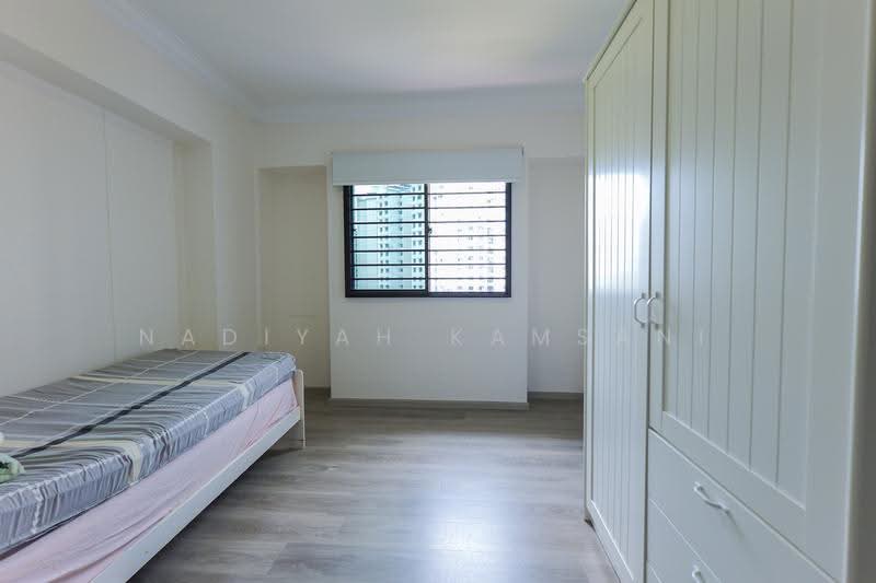 103 Rivervale Walk, 103 Rivervale Walk, Hougang / Punggol / Sengkang, 3 Bedrooms, 1,507 sqft, HDB Flat For Sale, by Nadiyah Kamsani, 500256119 - Common Bedroom 1 - PropertyGuru.com.sg