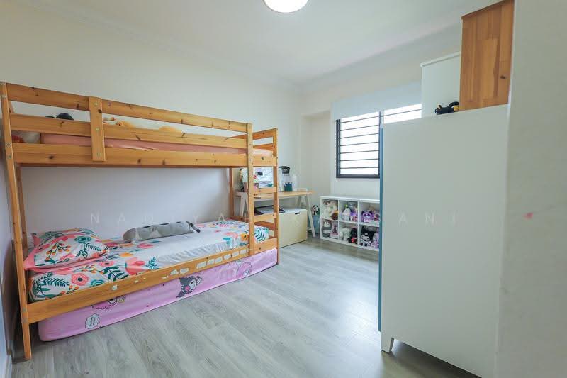 103 Rivervale Walk, 103 Rivervale Walk, Hougang / Punggol / Sengkang, 3 Bedrooms, 1,507 sqft, HDB Flat For Sale, by Nadiyah Kamsani, 500256119 - Common Bedroom 2 - PropertyGuru.com.sg