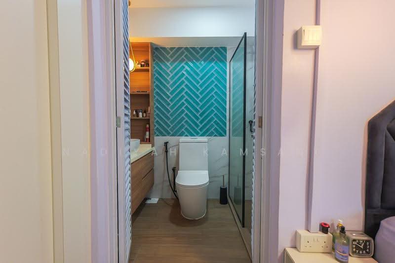 103 Rivervale Walk, 103 Rivervale Walk, Hougang / Punggol / Sengkang, 3 Bedrooms, 1,507 sqft, HDB Flat For Sale, by Nadiyah Kamsani, 500256119 - Master Bathroom - PropertyGuru.com.sg
