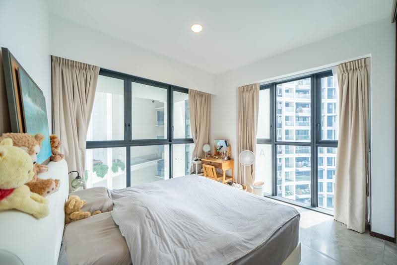 One Pearl Bank, 1 Pearl Bank, Alexandra / Commonwealth, 2 Bedrooms, 840 sqft, Condominium For Sale, by Shaun Versace, 500256130 - Bedroom - PropertyGuru.com.sg