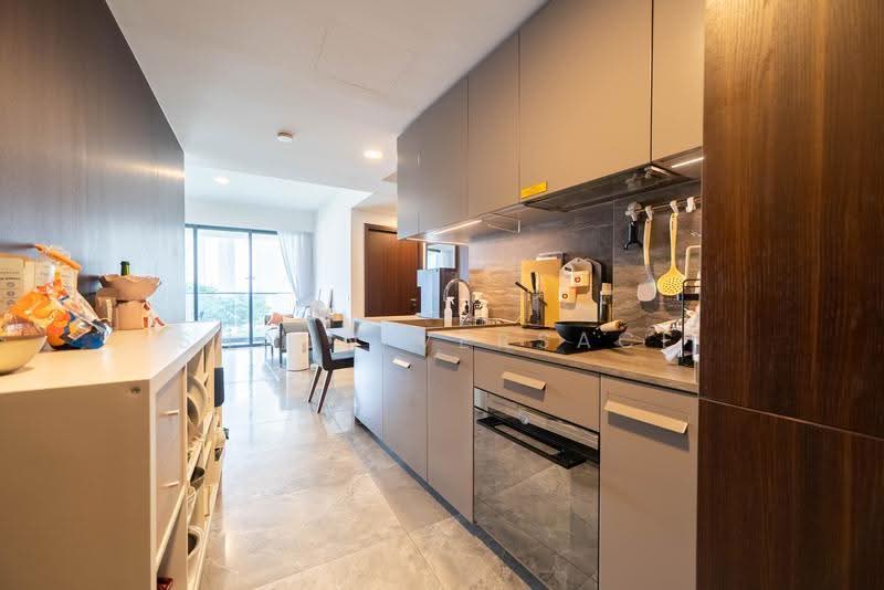 One Pearl Bank, 1 Pearl Bank, Alexandra / Commonwealth, 2 Bedrooms, 840 sqft, Condominium For Sale, by Shaun Versace, 500256130 - Kitchen - PropertyGuru.com.sg