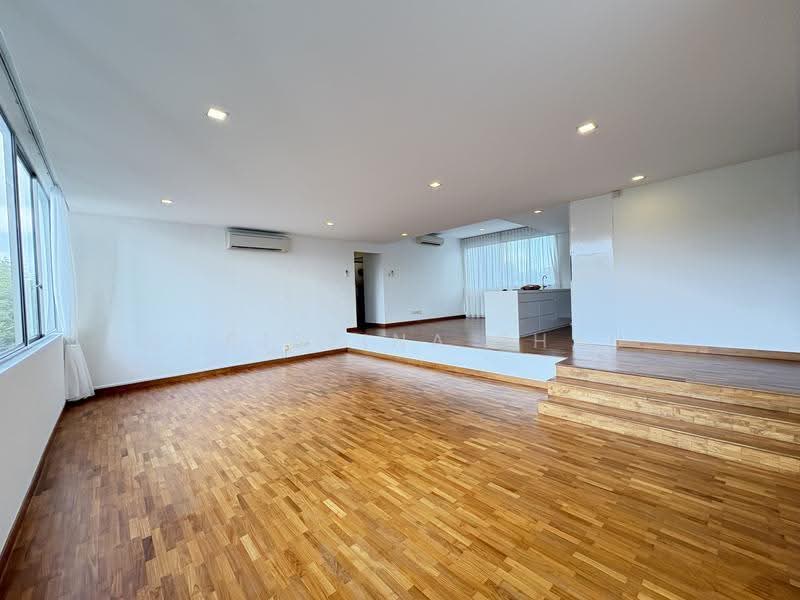 Nassim Regency, 37 Nassim Road, Tanglin / Holland / Bukit Timah, 3 Bedrooms, 2,024 sqft, Apartment For Rent, by Christina Phau, 500256137 - PropertyGuru.com.sg
