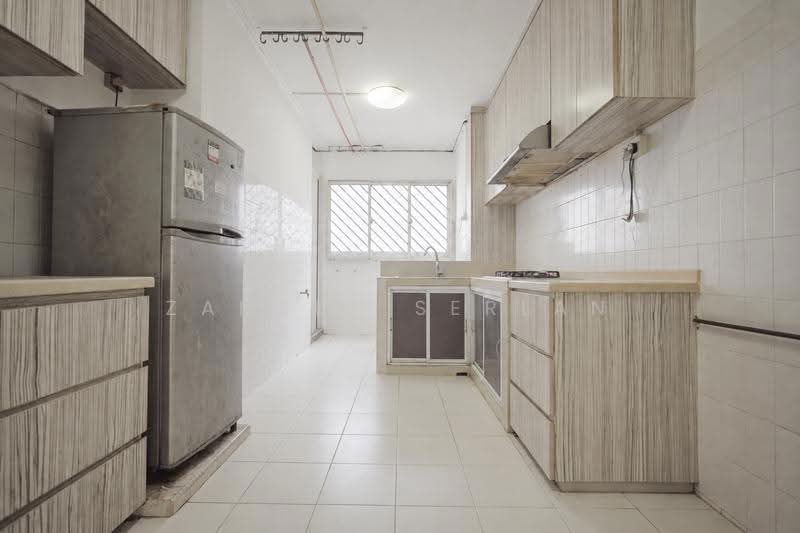 111 Teck Whye Lane, 111 Teck Whye Lane, Dairy Farm / Bukit Panjang / Choa Chu Kang, 3 Bedrooms, 1,108 sqft, HDB Flat For Sale, by Zameer Serlan, 500256142 - Kitchen - PropertyGuru.com.sg