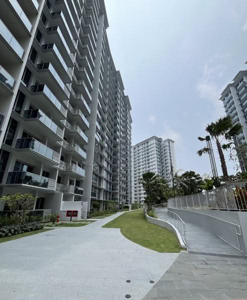 Grand Dunman, 18 Dunman Road, East Coast / Marine Parade, 1 Bedroom, 452 sqft, Condominium For Sale, by Angie Lim, 500256154 - Exterior - PropertyGuru.com.sg
