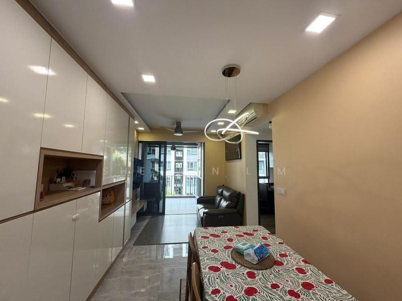The Brownstone, 160 Canberra Drive, Sembawang / Yishun, 3 Bedrooms, 990 sqft, Condominium For Rent, by Sherwin Lim, 500256155 - Living Room - PropertyGuru.com.sg