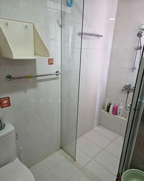 Twin Fountains, 19A Woodlands Avenue 6, Admiralty / Woodlands, 3 Bedrooms, 1,033 sqft, Condominium For Sale, by Dennis Lim, 500256157 - Bathroom - PropertyGuru.com.sg