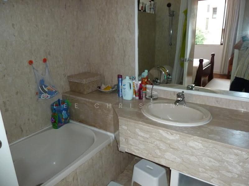 Sommerville Park, Sommerville Estate Road, Tanglin / Holland / Bukit Timah, 4 Bedrooms, 2,325 sqft, Condominium For Rent, by Lee Christina, 500256158 - Bathroom - PropertyGuru.com.sg