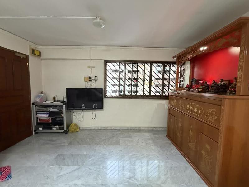 466 Jurong West Street 41, 466 Jurong West Street 41, Boon Lay / Jurong / Tuas, 3 Bedrooms, 980 sqft, HDB Flat For Sale, by Jackie Lim, 500256164 - Living Room - PropertyGuru.com.sg