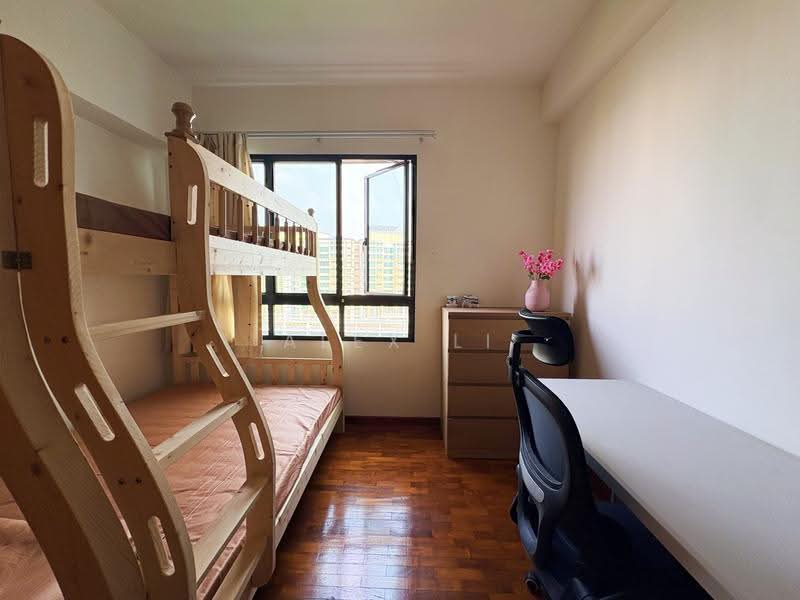 Woodsvale, 11 Woodlands Drive 72, Admiralty / Woodlands, Room Rental, 130 sqft, Condominium For Rent, by Alex LI, 500256169 - Bedroom - PropertyGuru.com.sg
