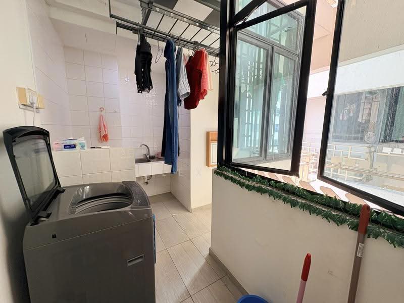 Woodsvale, 11 Woodlands Drive 72, Admiralty / Woodlands, Room Rental, 140 sqft, Condominium For Rent, by Alex LI, 500256173 - Balcony - PropertyGuru.com.sg