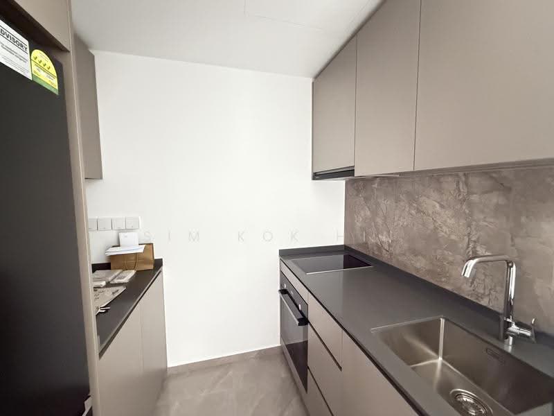 Norwood Grand, 2 Champions Way, Admiralty / Woodlands, 2 Bedrooms, 624 sqft, Condominium For Rent, by Sim Kok Hin, 500256192 - Kitchen - PropertyGuru.com.sg