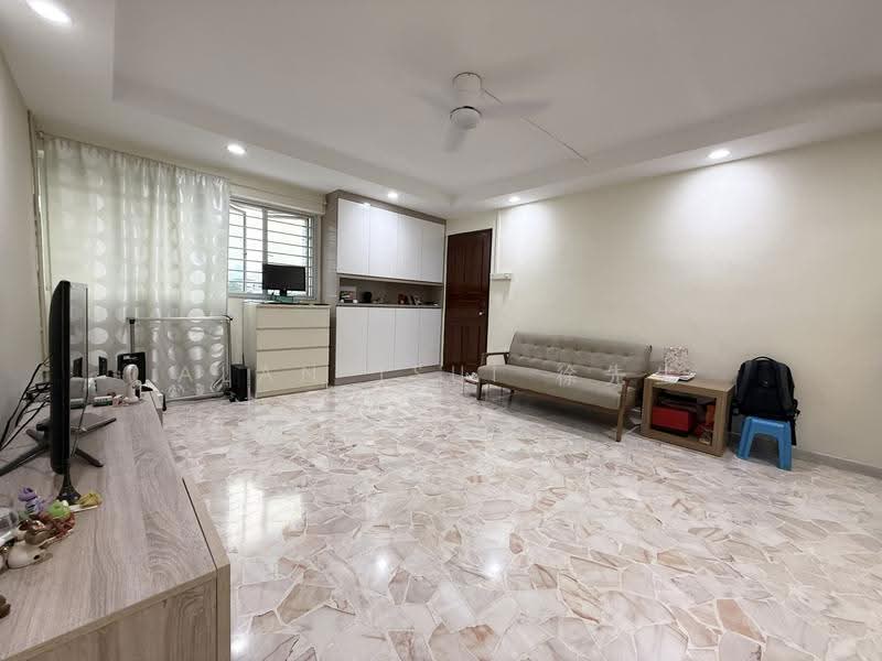 52 Kent Road, 52 Kent Road, Farrer Park / Serangoon Rd, 3 Bedrooms, 980 sqft, HDB Flat For Sale, by Alan Tsui 徐先生, 500256194 - Living Room - PropertyGuru.com.sg