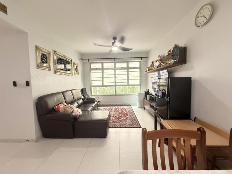 527A Costa Ris, 527A Pasir Ris Street 51, Pasir Ris / Tampines, 3 Bedrooms, 1,001 sqft, HDB Flat For Sale, by Faizal Rahim, 500256202 - Living Room - PropertyGuru.com.sg