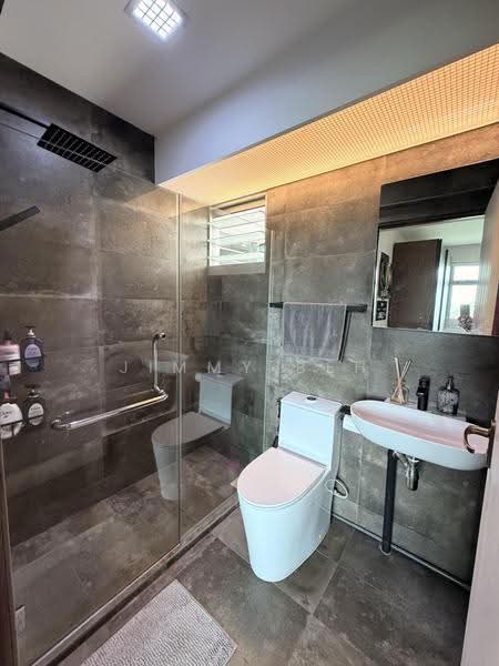 430B Yishun Avenue 11, 430B Yishun Avenue 11, Sembawang / Yishun, 3 Bedrooms, 990 sqft, HDB Flat For Sale, by Jimmy Beh, 500256207 - Bathroom - PropertyGuru.com.sg