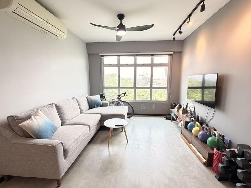 430B Yishun Avenue 11, 430B Yishun Avenue 11, Sembawang / Yishun, 3 Bedrooms, 990 sqft, HDB Flat For Sale, by Jimmy Beh, 500256207 - Living Room - PropertyGuru.com.sg