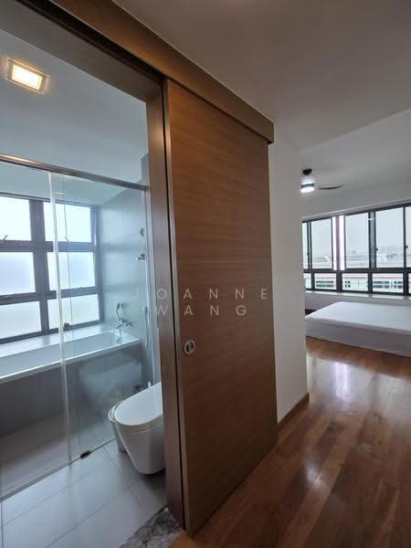 The Beverly, 45 Toh Tuck Road, Clementi Park / Upper Bukit Timah, 4 Bedrooms, 3,757 sqft, Condominium For Sale, by Joanne Wang, 500256215 - Bathroom - PropertyGuru.com.sg