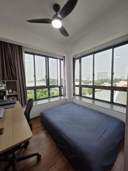 The Beverly, 45 Toh Tuck Road, Clementi Park / Upper Bukit Timah, 4 Bedrooms, 3,757 sqft, Condominium For Sale, by Joanne Wang, 500256215 - Bedroom - PropertyGuru.com.sg