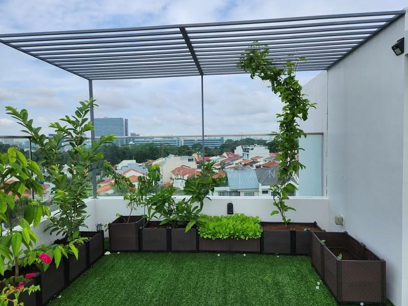 The Beverly, 45 Toh Tuck Road, Clementi Park / Upper Bukit Timah, 4 Bedrooms, 3,757 sqft, Condominium For Sale, by Joanne Wang, 500256215 - Balcony - PropertyGuru.com.sg