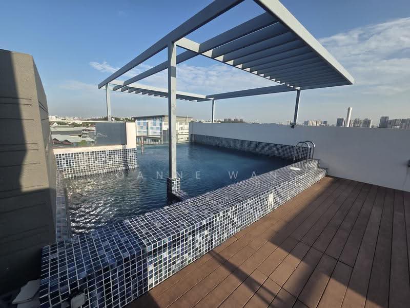 The Beverly, 45 Toh Tuck Road, Clementi Park / Upper Bukit Timah, 4 Bedrooms, 3,757 sqft, Condominium For Sale, by Joanne Wang, 500256215 - Pool - PropertyGuru.com.sg