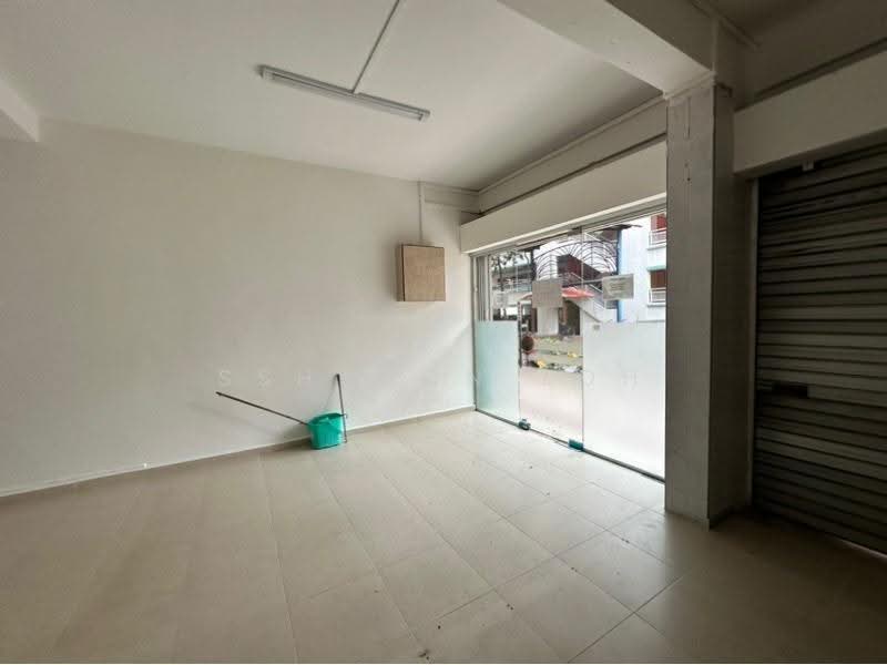 107 Jalan Bukit Merah, 107 107, Alexandra / Commonwealth, 1,250 sqft, Shop / Shophouse For Sale, by Ssharon Loh, 500256221 - CommercialGuru.com.sg