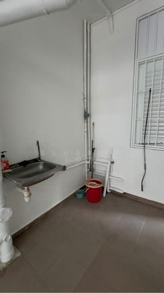 107 Jalan Bukit Merah, 107 107, Alexandra / Commonwealth, 1,250 sqft, Shop / Shophouse For Sale, by Ssharon Loh, 500256221 - CommercialGuru.com.sg