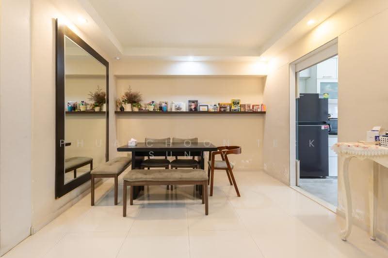 691B Choa Chu Kang Crescent, 691B Choa Chu Kang Crescent, Dairy Farm / Bukit Panjang / Choa Chu Kang, 3 Bedrooms, 1,184 sqft, HDB Flat For Sale, by Phua Choon Teck Sunny, 500256225 - Dining Room - PropertyGuru.com.sg