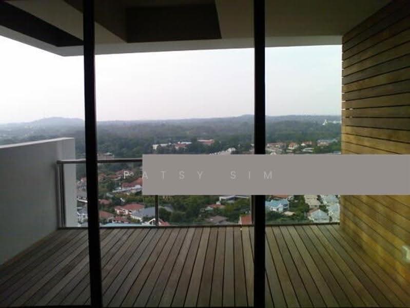 Newton Suites, 60 Newton Road, Newton / Novena, 2 Bedrooms, 797 sqft, Condominium For Rent, by Patsy Sim, 500256226 - Balcony - PropertyGuru.com.sg